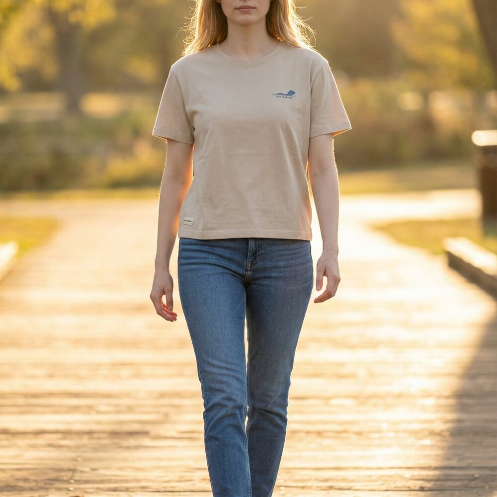 Ws Life is Good Short Sleeve Crusher Boxy Tee Dog Retriever Water